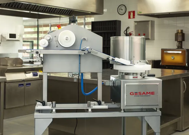 Gesame Hamburger Forming Machine MH SUPER 114