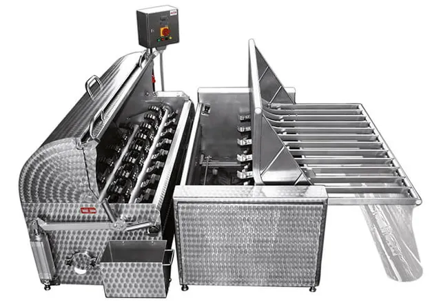 Hubert Haas Dehairing / Presentation Machine (Vorstellmaschine)