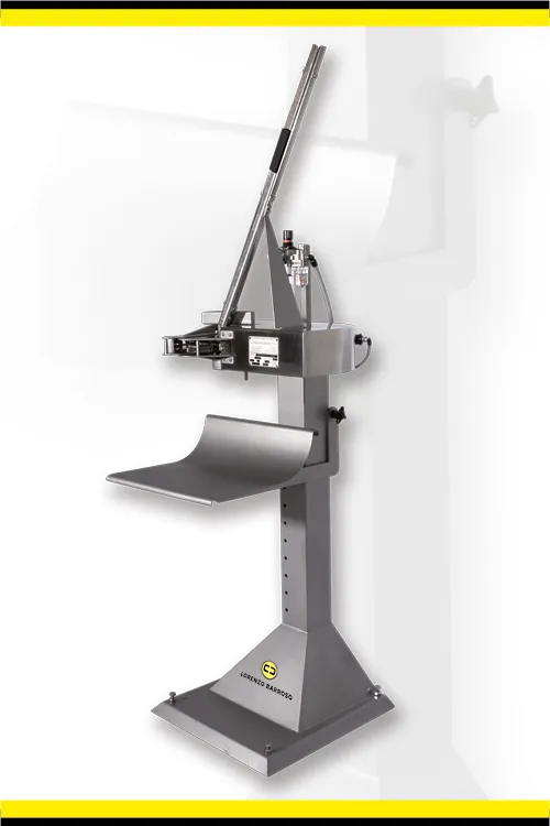 Lorenzo Barroso HELSAC Horizontal Clipper